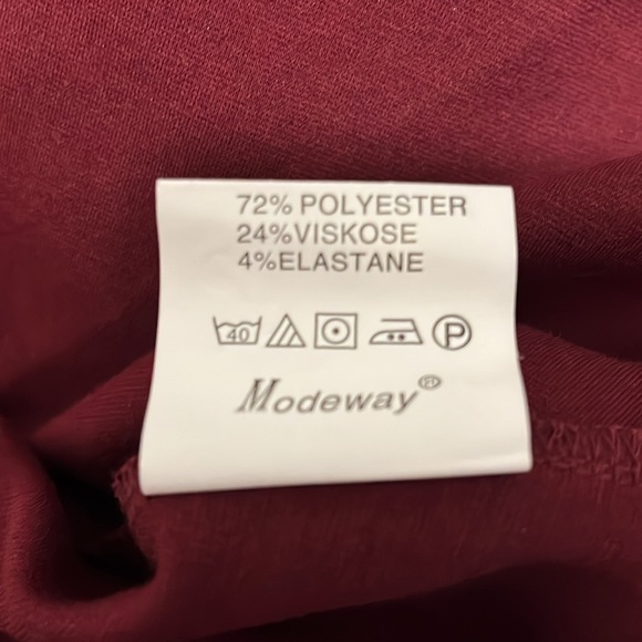 Modeway Dress - Picture 9 of 16